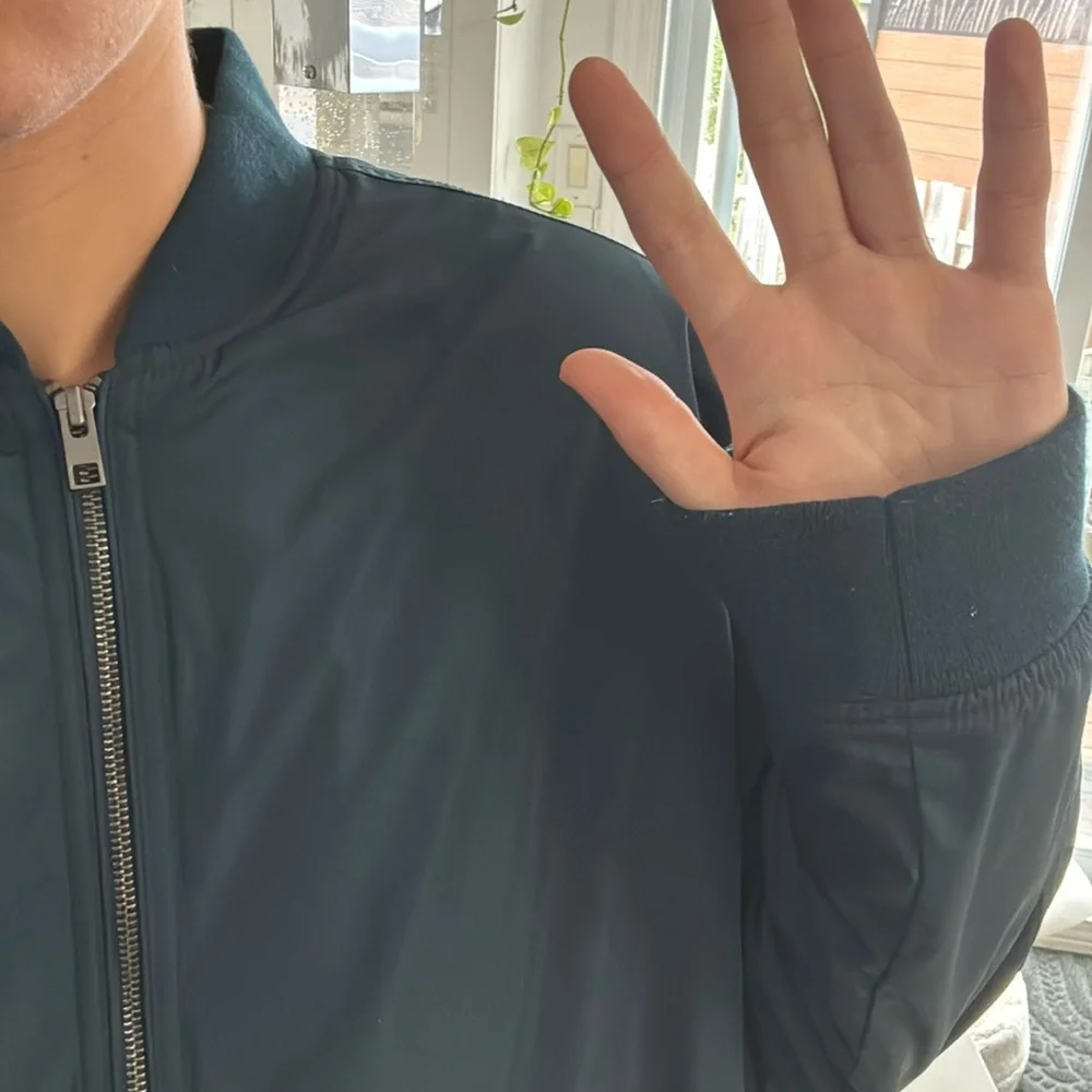 XL Old Navy Bomber Jacket - Picture 4 of 7